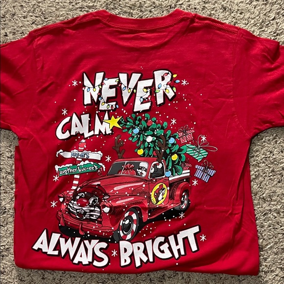 NEW BUC-EE’s Never Calm Christmas Tee - Picture 4 of 7